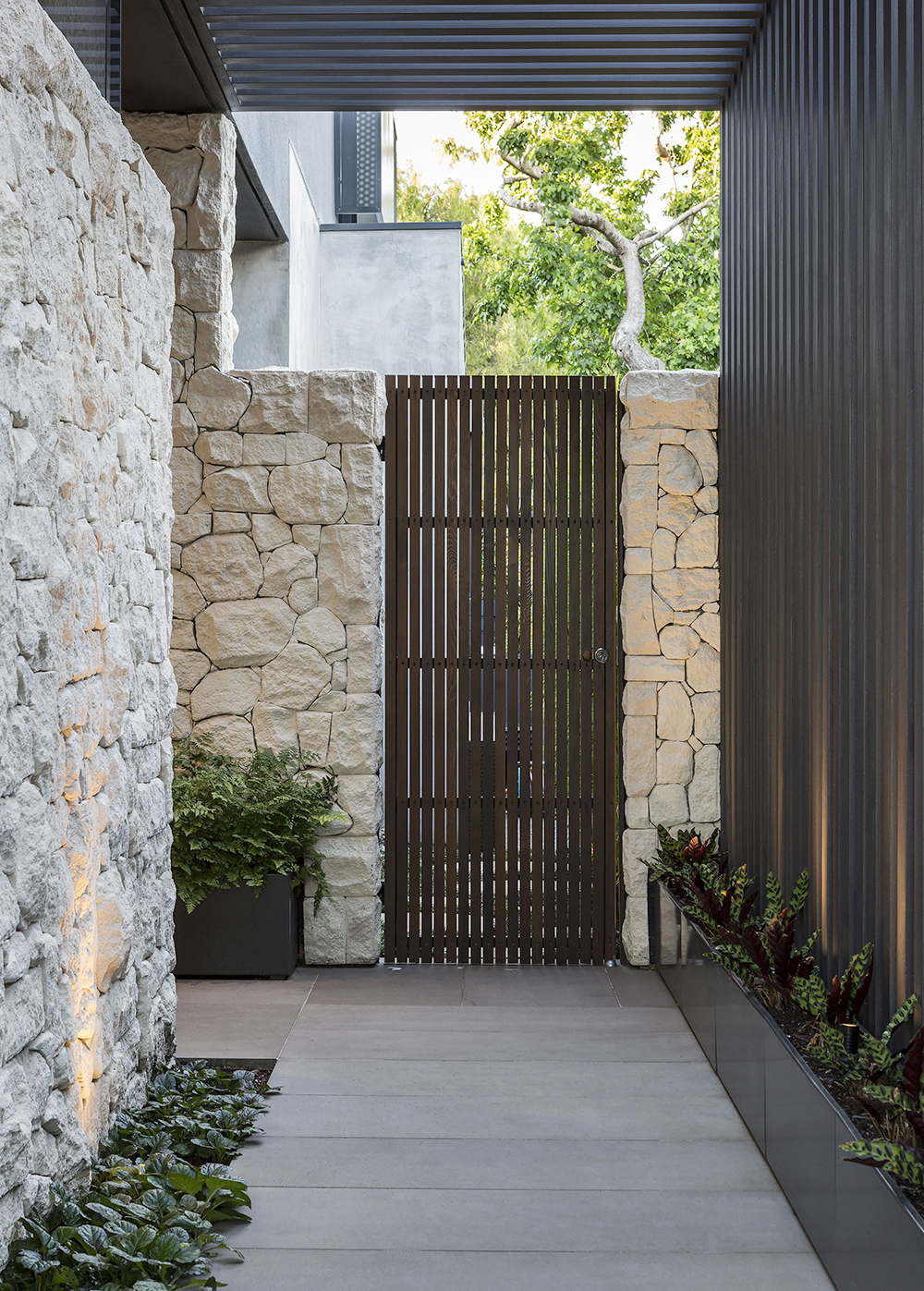 花园入口的静谧之美丨中国上海丨东町设计-31