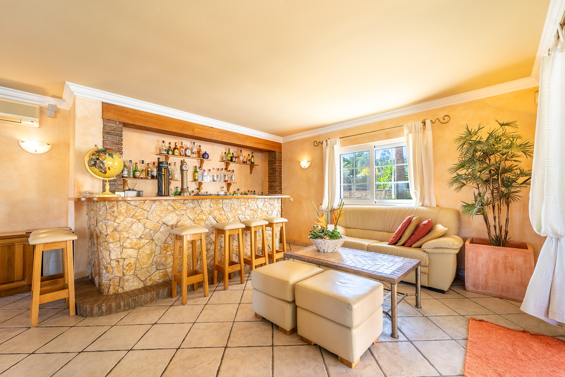 Villa Amberlyn-32