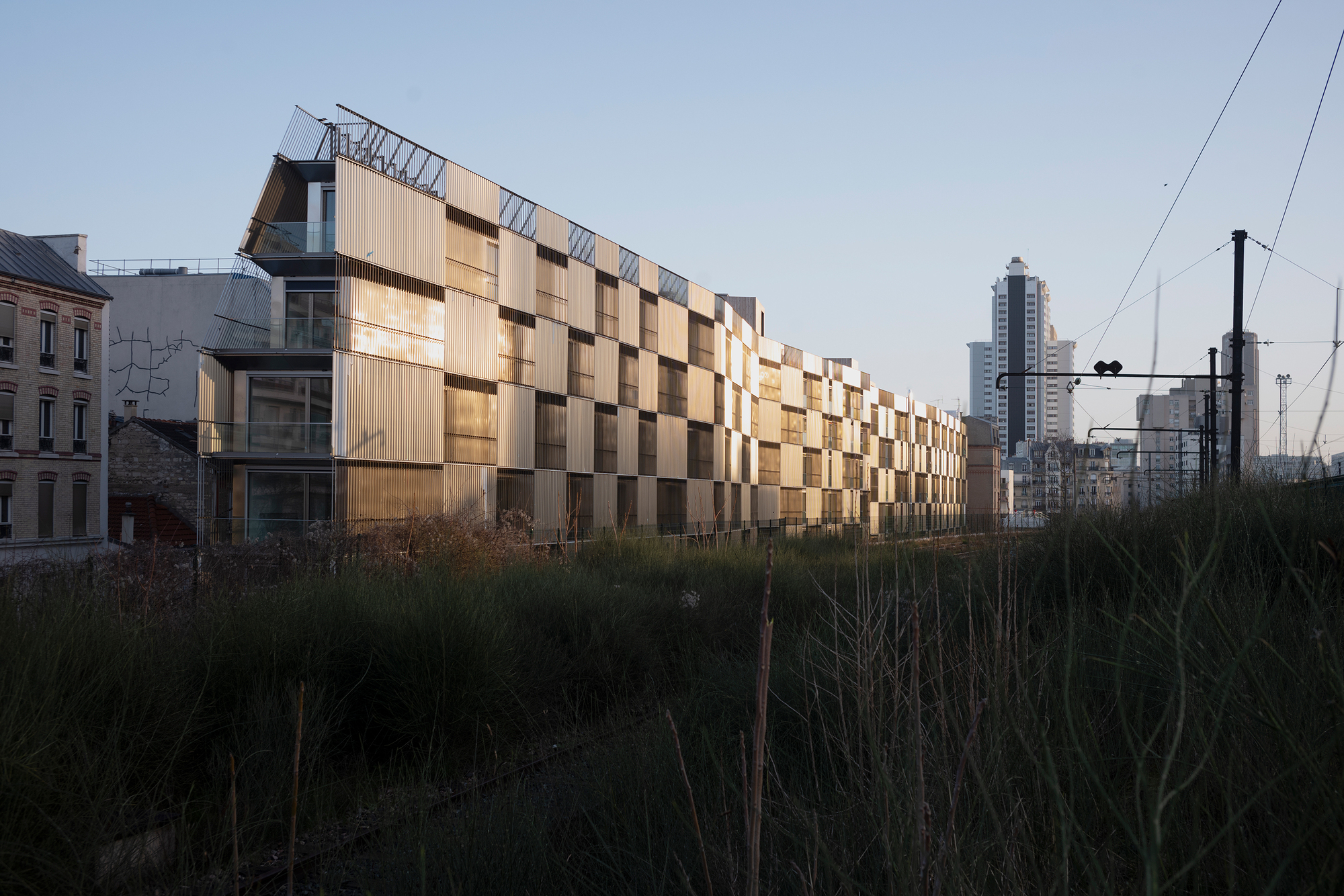 Rue Castagnary 混合用途建筑丨法国巴黎丨TANK-6