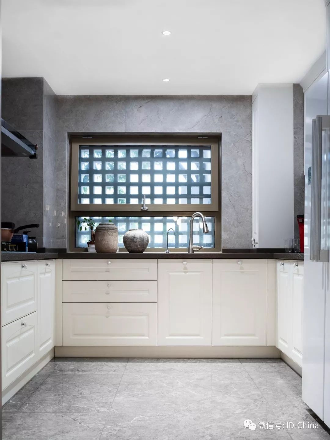 三代人情感交织的私宅空间-52