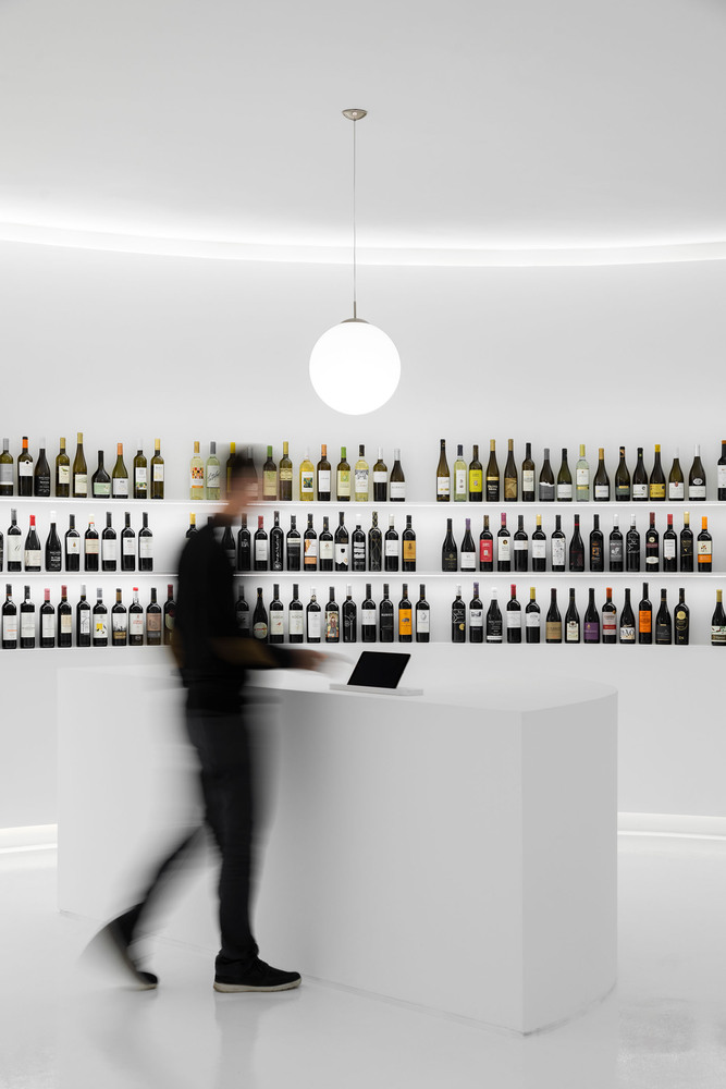 Portugal Vineyards Concept Store by Porto Architects-36