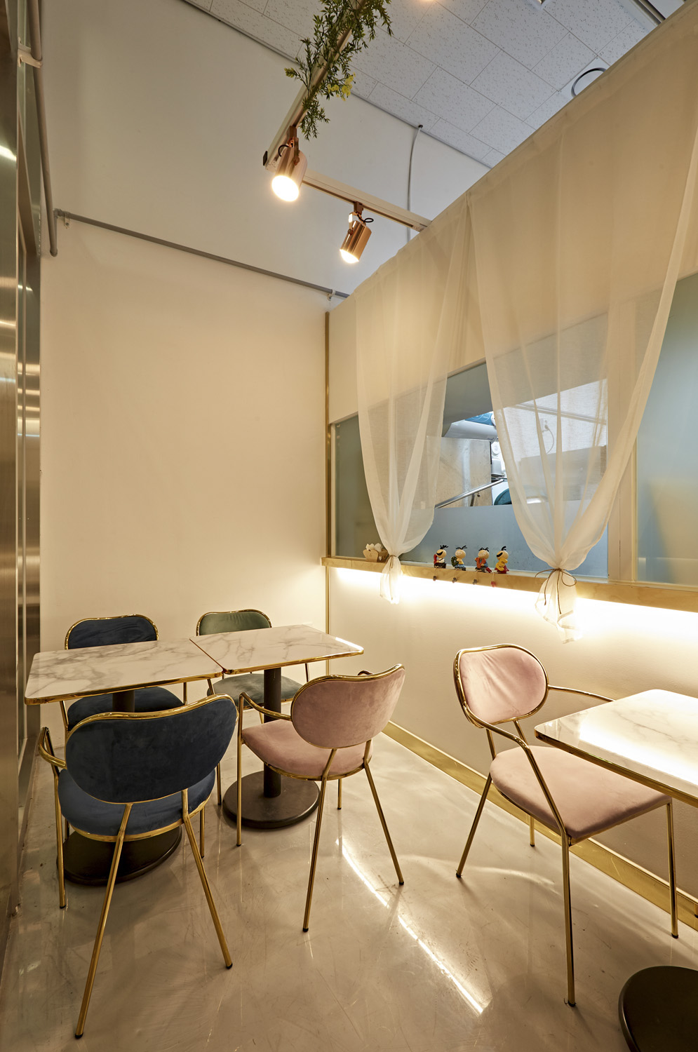 首尔 14 坪休闲餐厅，打造雅致氛围-8