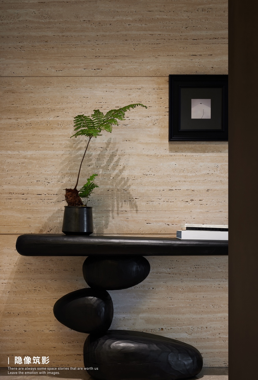 在彩色里朝圣黑白丨中国济南丨DHYP 东荷逸品空间设计-7