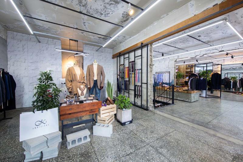 光之点睛，极简空灵的时尚店铺设计-2