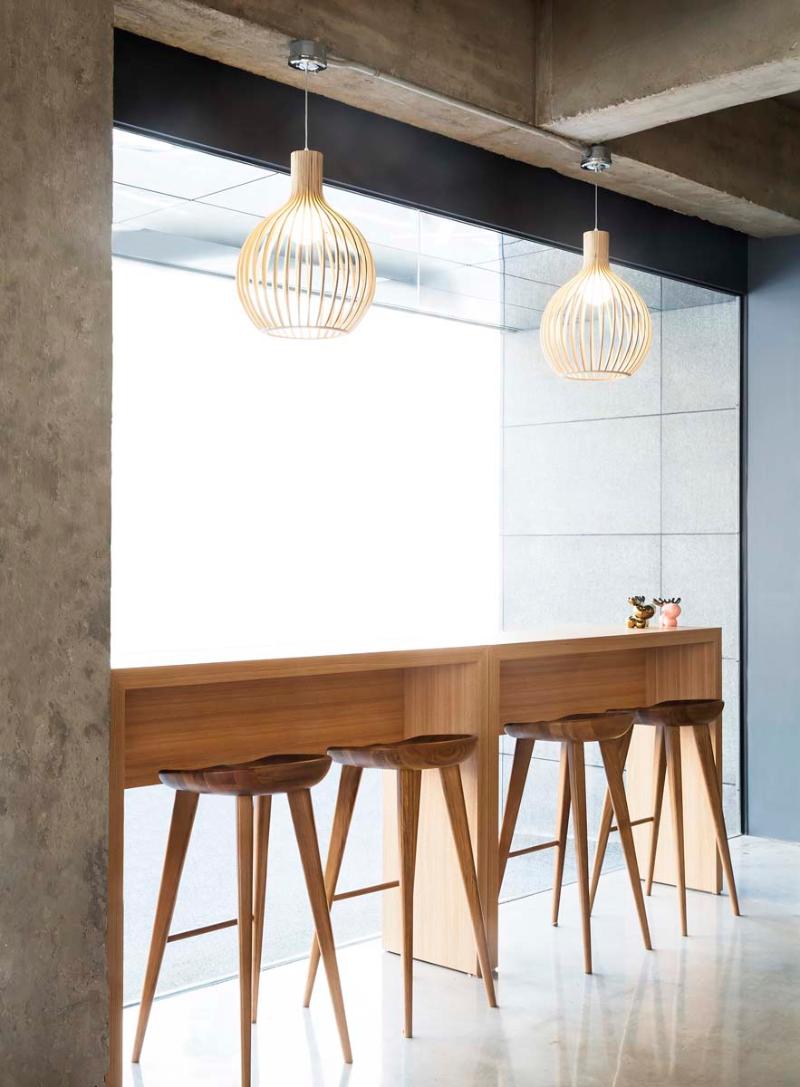 现代简约风咖啡厅，温馨木质空间打造城市休憩地-10