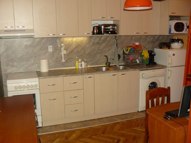 Преустроена Гарсониера（翻新的单身公寓）-12