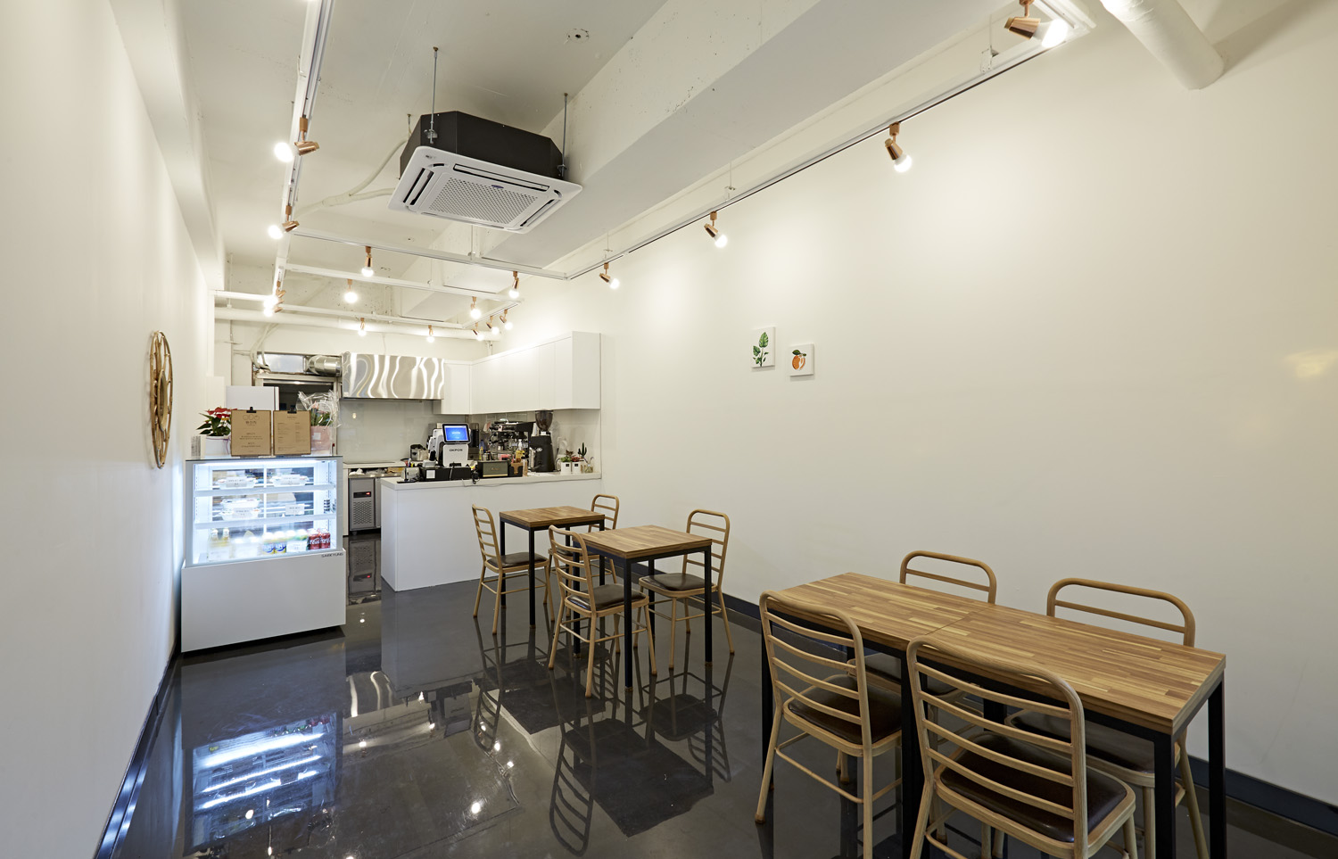 简约十坪咖啡厅，设计成本解析-2