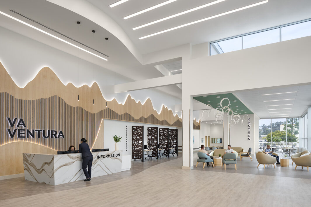 Captain Rosemary Bryant Mariner Outpatient Clinic - Perkins Eastman-2