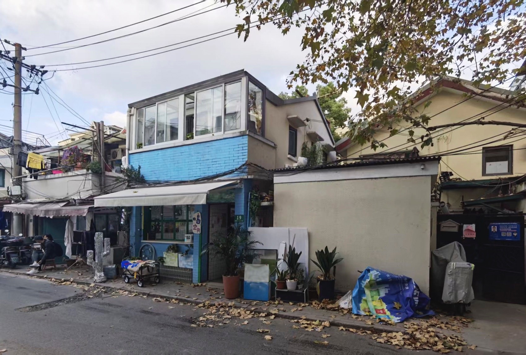 愚园路“城市旮旯”空间改造丨中国上海丨灰空间建筑事务所-9