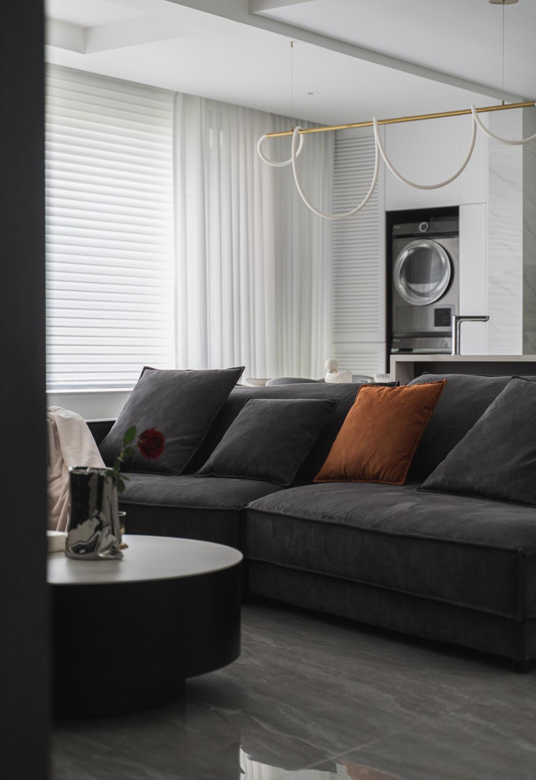 平层温馨现代极简风-2