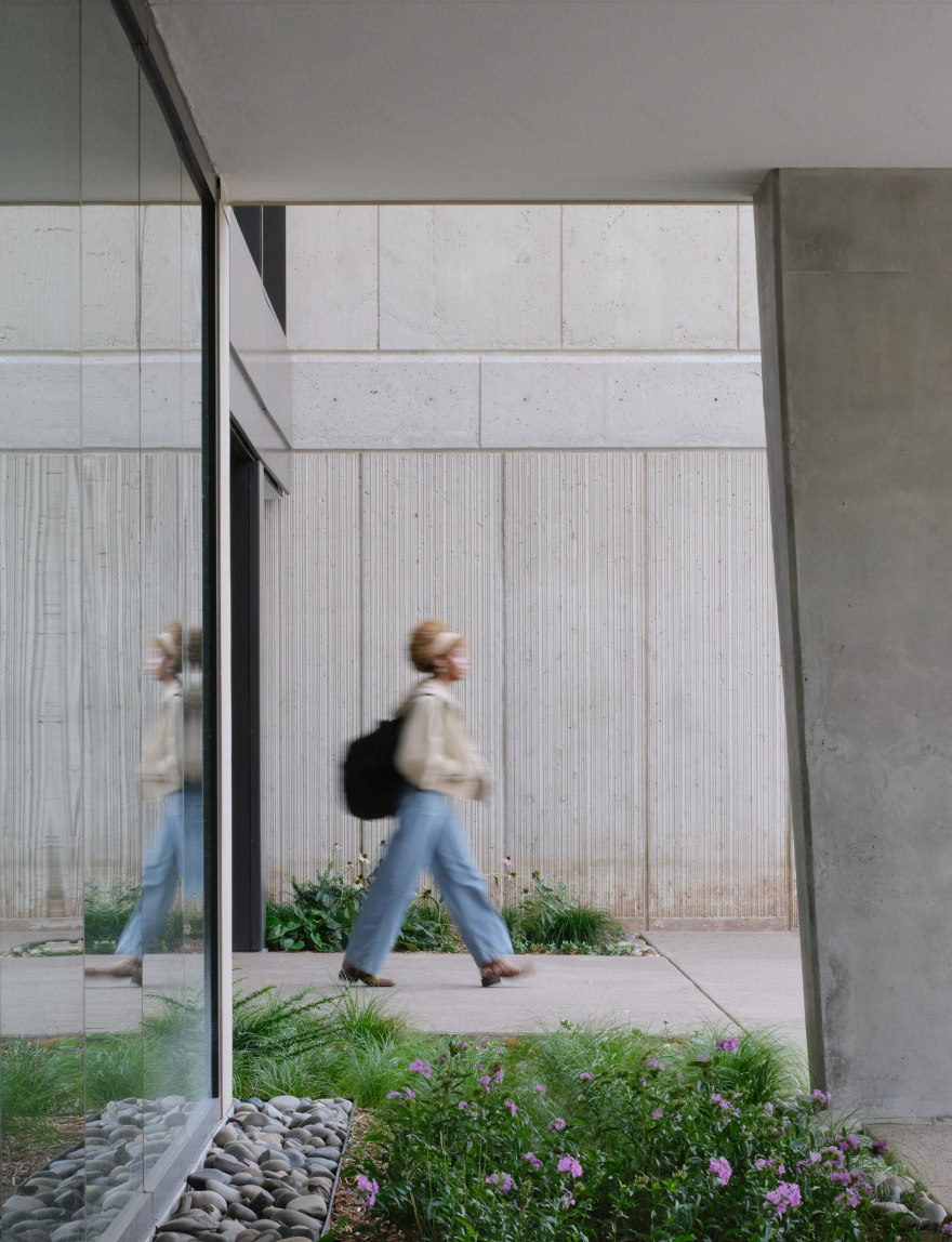 Blunt Hall College of Natural and Applied Sciences-16