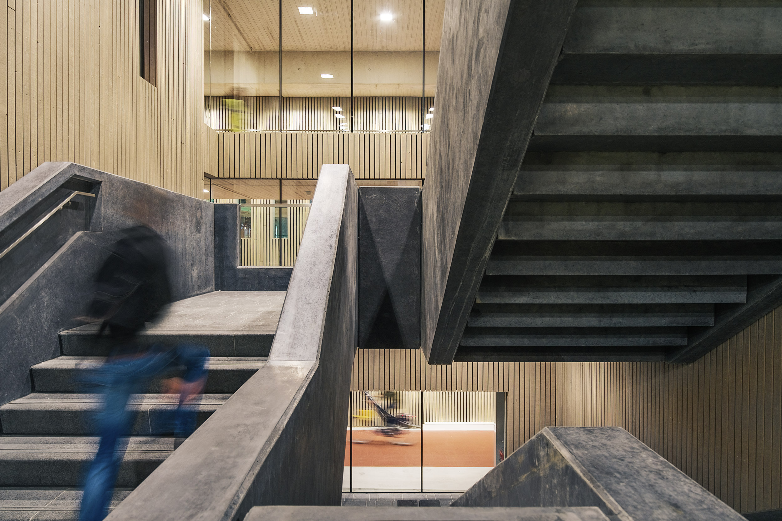 荷兰乌特勒支自行车停车场 | 世界最大规模,绿色出行新地标-33