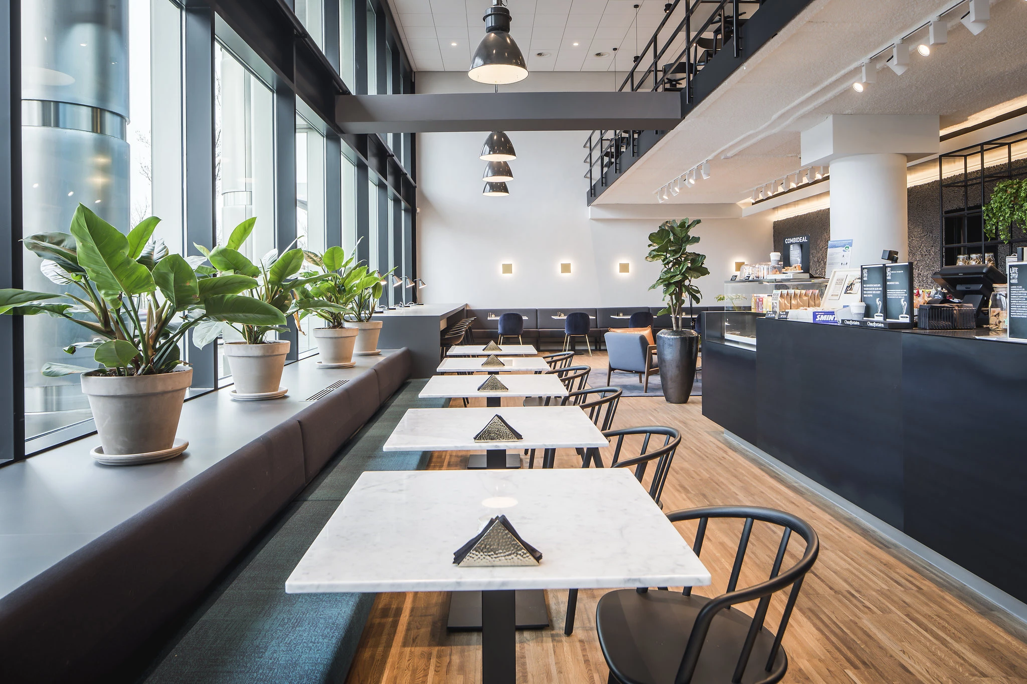 荷兰鹿特丹 Boompjes 办公楼入口翻新设计-12