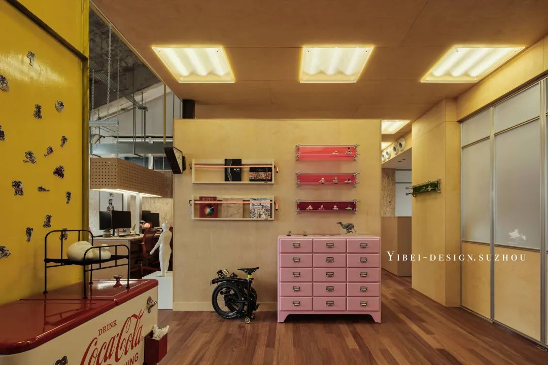 包豪斯下的办公室造梦丨YIBEI DESIGN SUZHOU-9