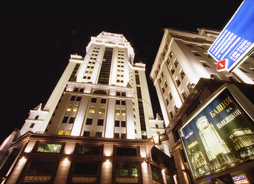 复杂行政建筑设计典范 | “ENKA”公司总部大楼-8