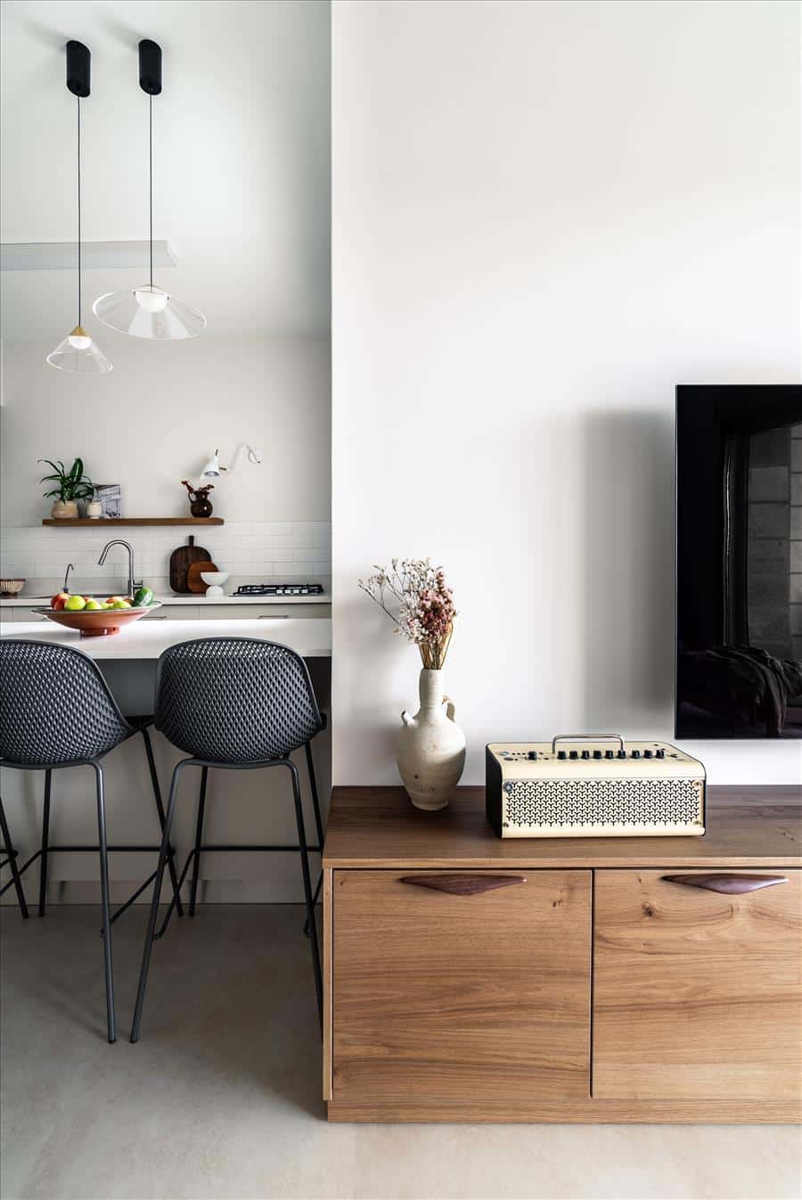 נטע גוטמן | עיצוב פנים דירה 4 חדרים בהוד השרון - PICKINTERI-12