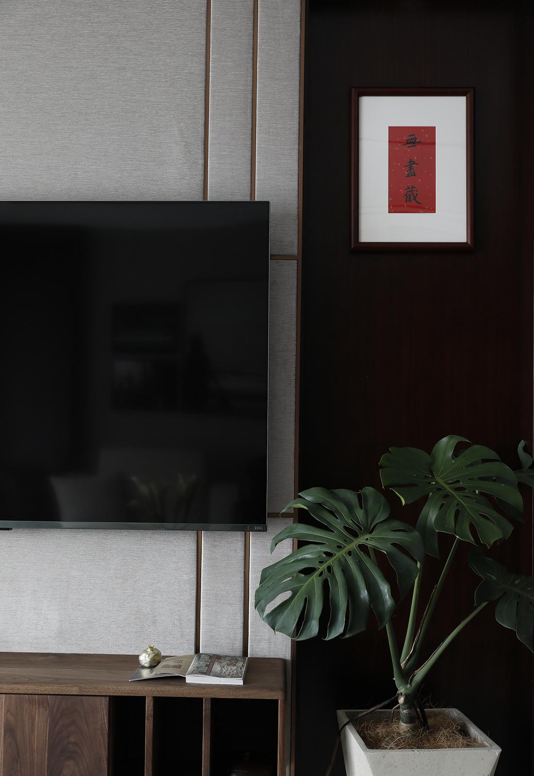 轻奢优雅的黑胡桃空间艺术-29