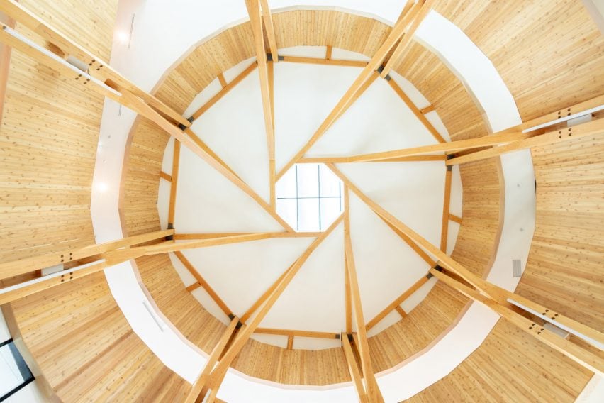 Wii Gyemsiga Siwilaawksat 学生宿舍和文化中心丨哥伦比亚丨HCMA 建筑事务所-14