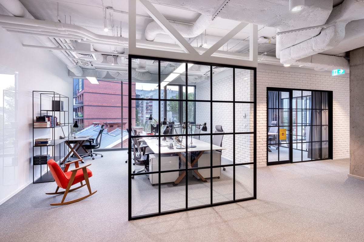 波兰华沙 Ogilvy 办公室,工业风与创意的完美结合-20