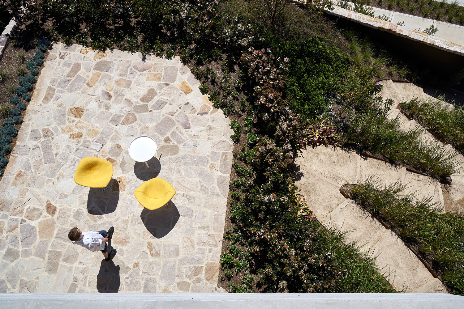 岩石与书的共生,悉尼港边的六度分隔度住宅(The Books House)-32