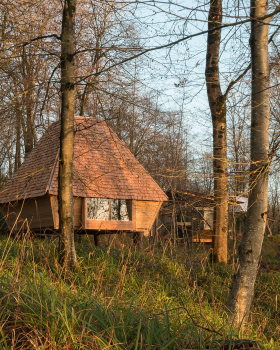 林地小屋丨英国丨AA Design and Make