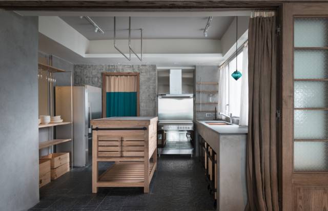 水泥+原木，一家四口的原始风大宅！-20