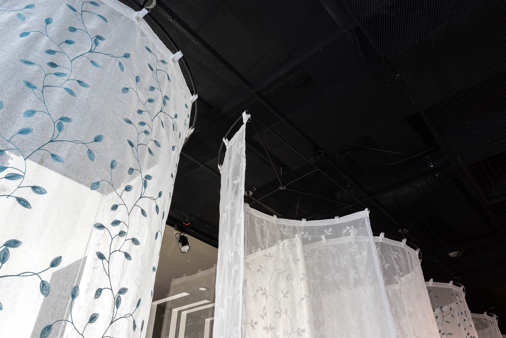 低成本翻新办公室，Gamma 的灵动空间-21