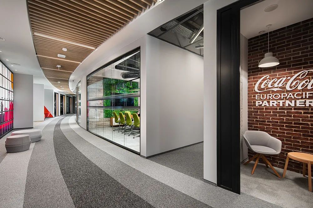 保加利亚可口可乐新办公室丨MoVe Architects-18