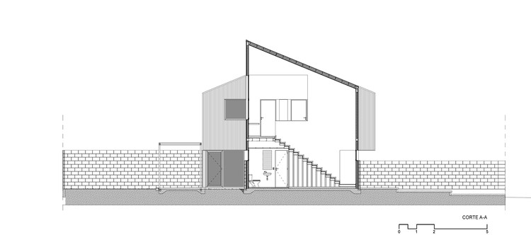 阿根廷城市广场上的黑色钢构住宅群-27