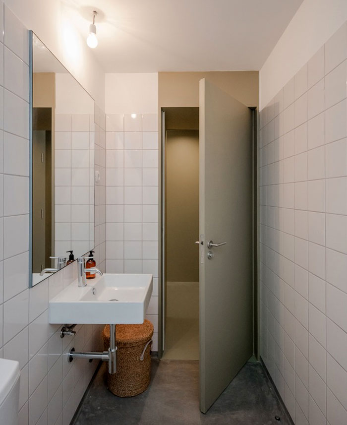 URBAstudios Turn Single Room Urban Dwelling into a House - InteriorZine-12