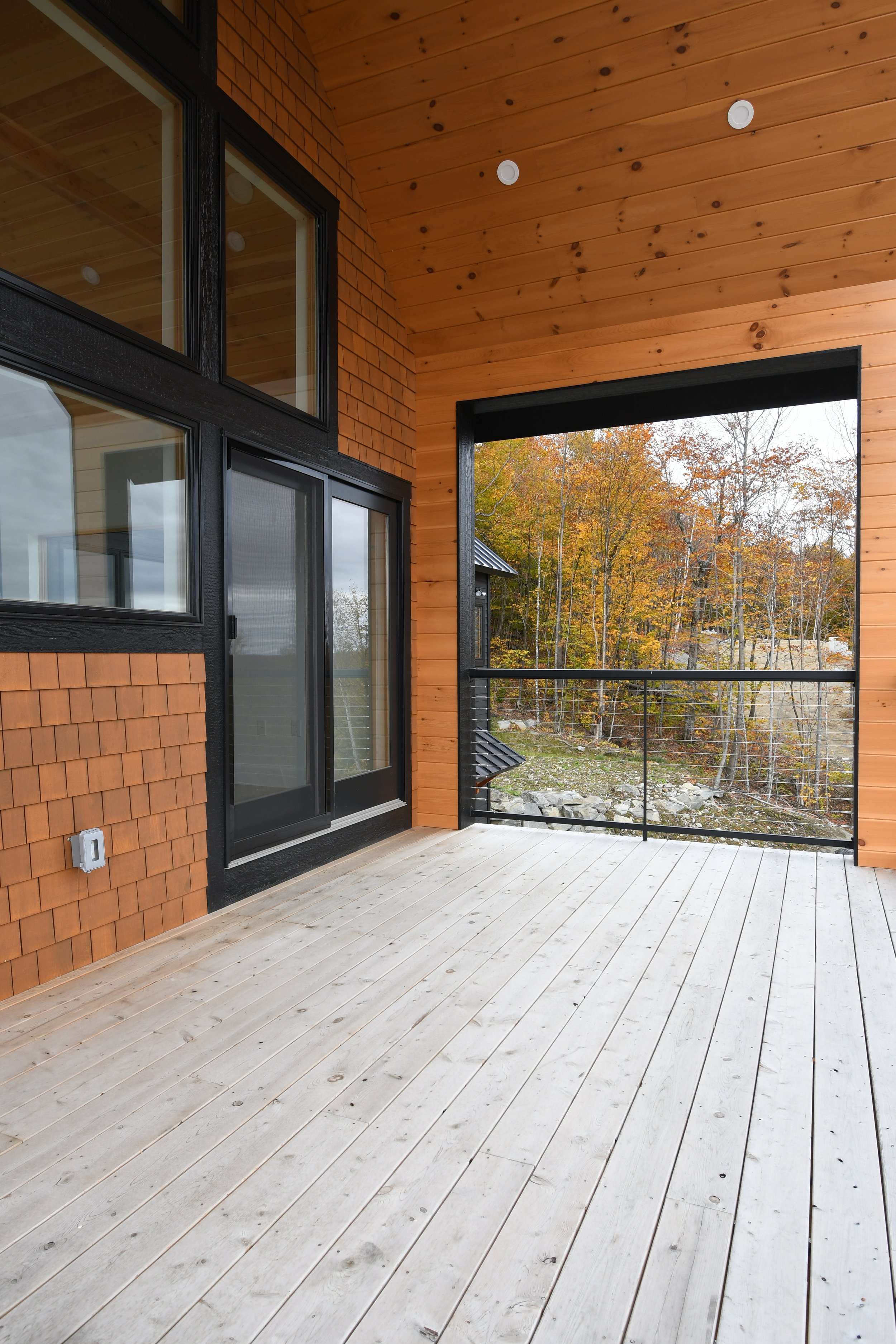 Kingfield Mountain Spec Home — Meldrum Design-20