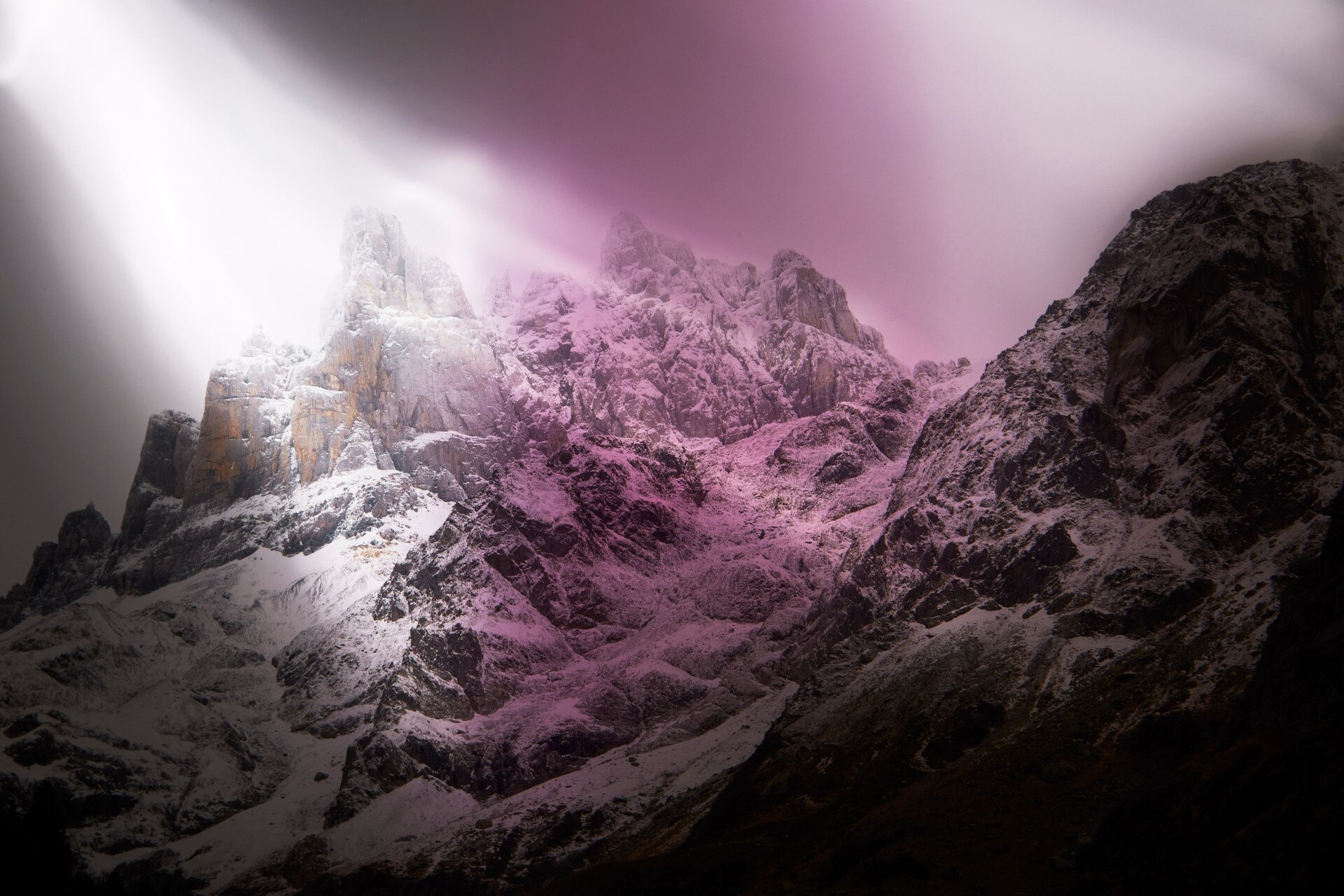 Bidding on these haunting photographs of Switzerland can help save the planet-5