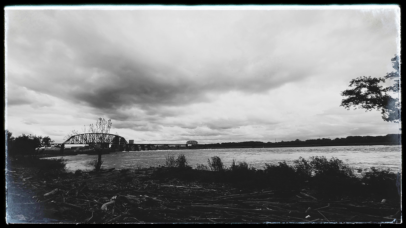 Random Black and White-4