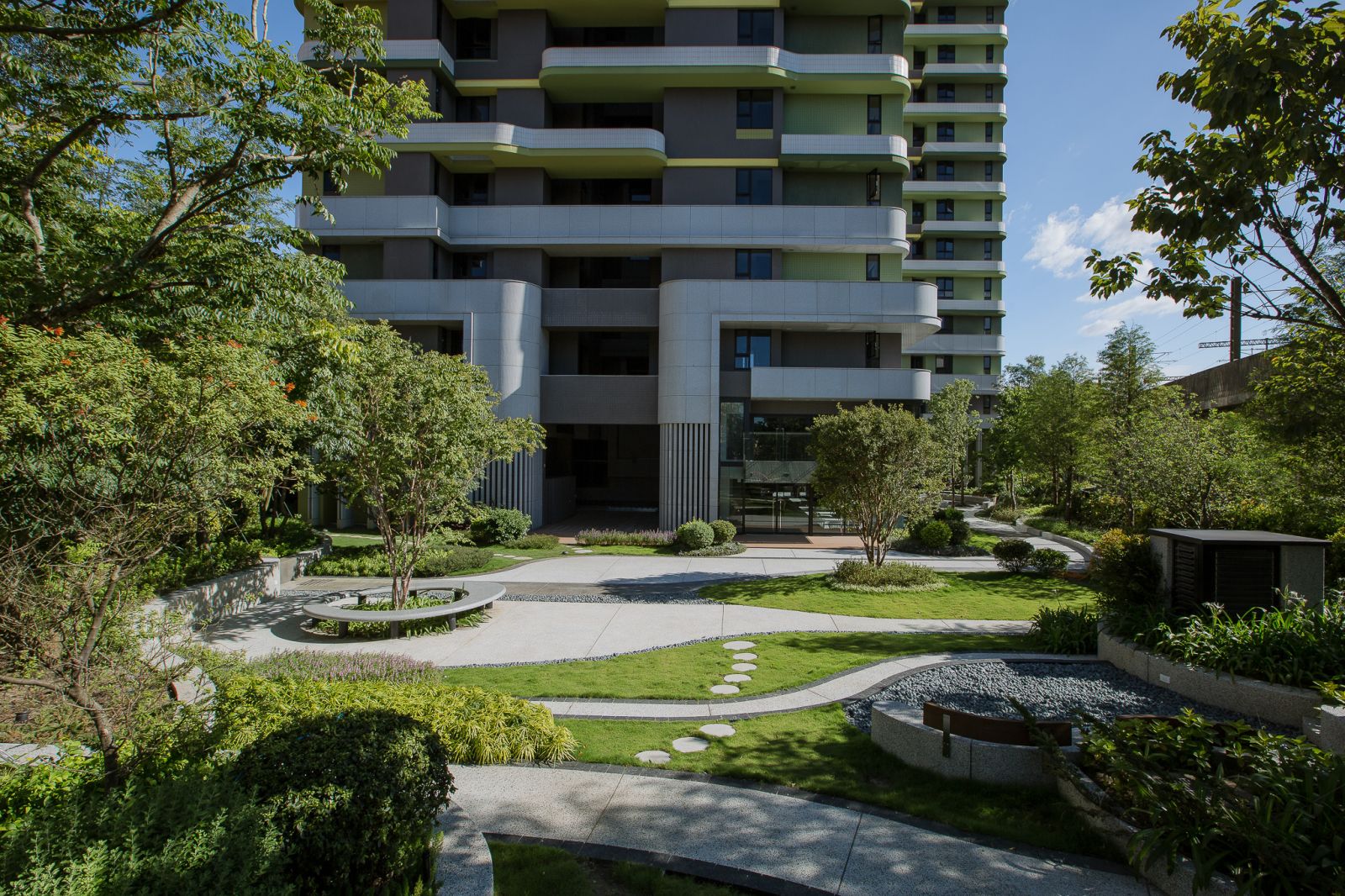 「忠孝大院」中庭住宅景观设计丨中国台湾丨金以容,林弘壹,朱弘楠建筑师事务所-5