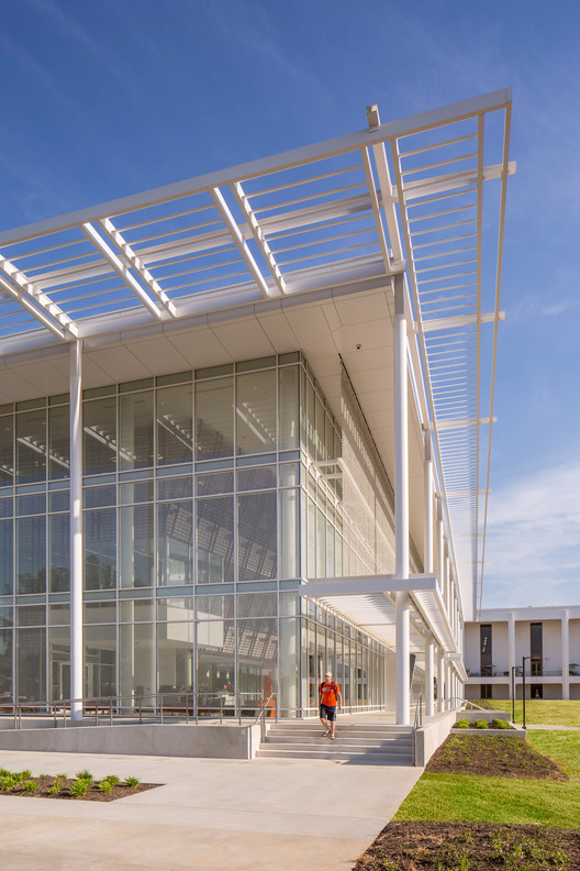 克莱姆森大学瓦特家庭创新中心 | 创新科技的灵感空间-21