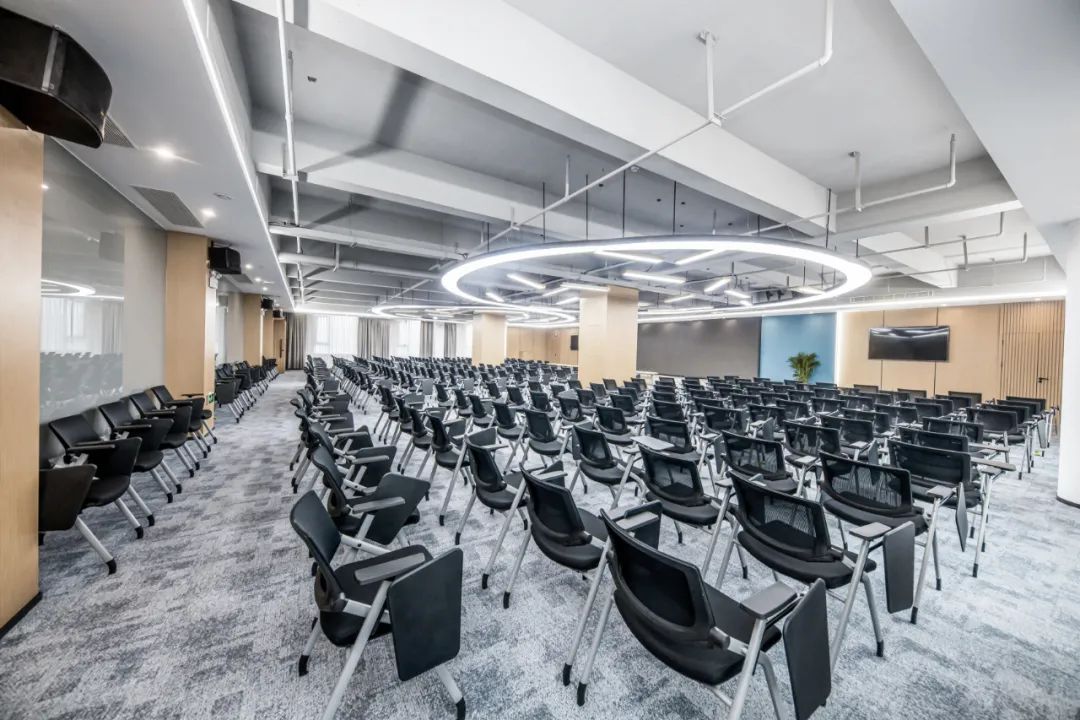 蓝河绵羊乳业集团办公室丨中国长沙丨周笙笙建筑装饰设计-62