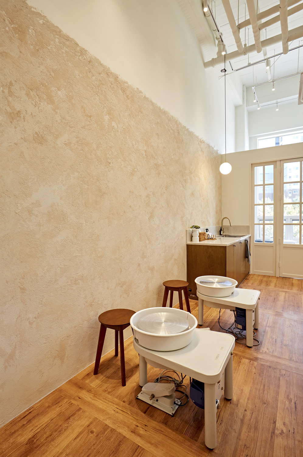 14 坪温暖氛围的陶瓷工作室设计-12