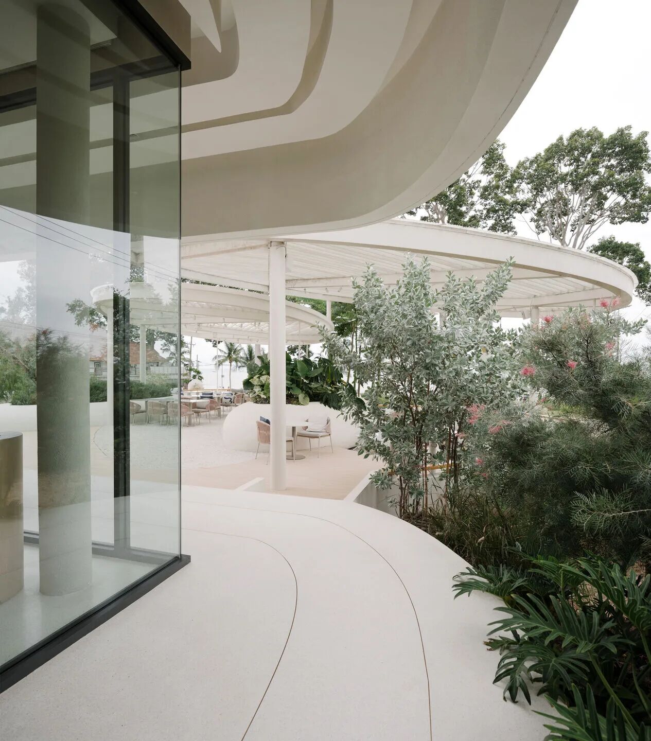 邦萨拉湾潮汐；邦萨拉潮（因为不太清楚原文具体语境中Tide和Bangsaray确切所指，通常Tide是潮汐，Bangsaray常指邦萨拉 ，这里给出相对可能的一种翻译） 丨泰国-22