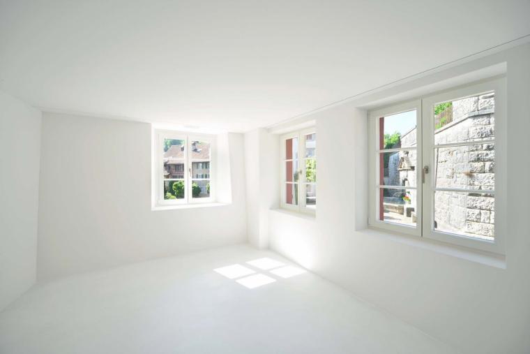 瑞士中世纪小镇新宅 | 传统与现代的完美融合-25