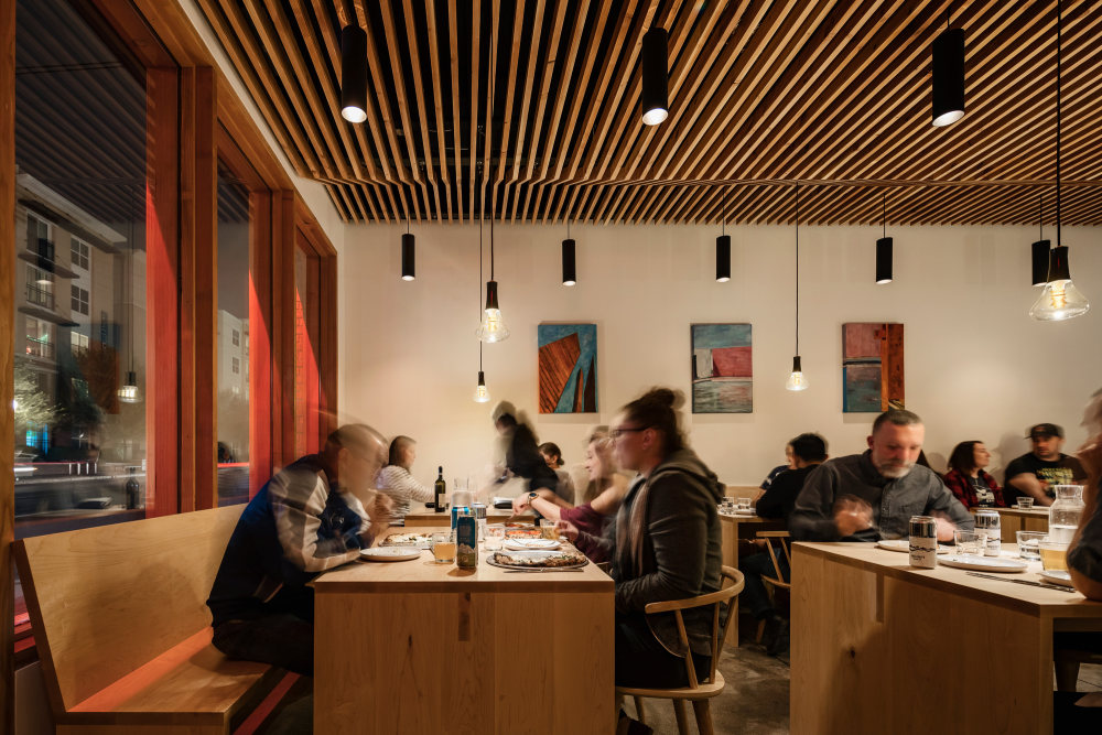 美国 Anello 餐厅 | 温馨的朴素空间-29