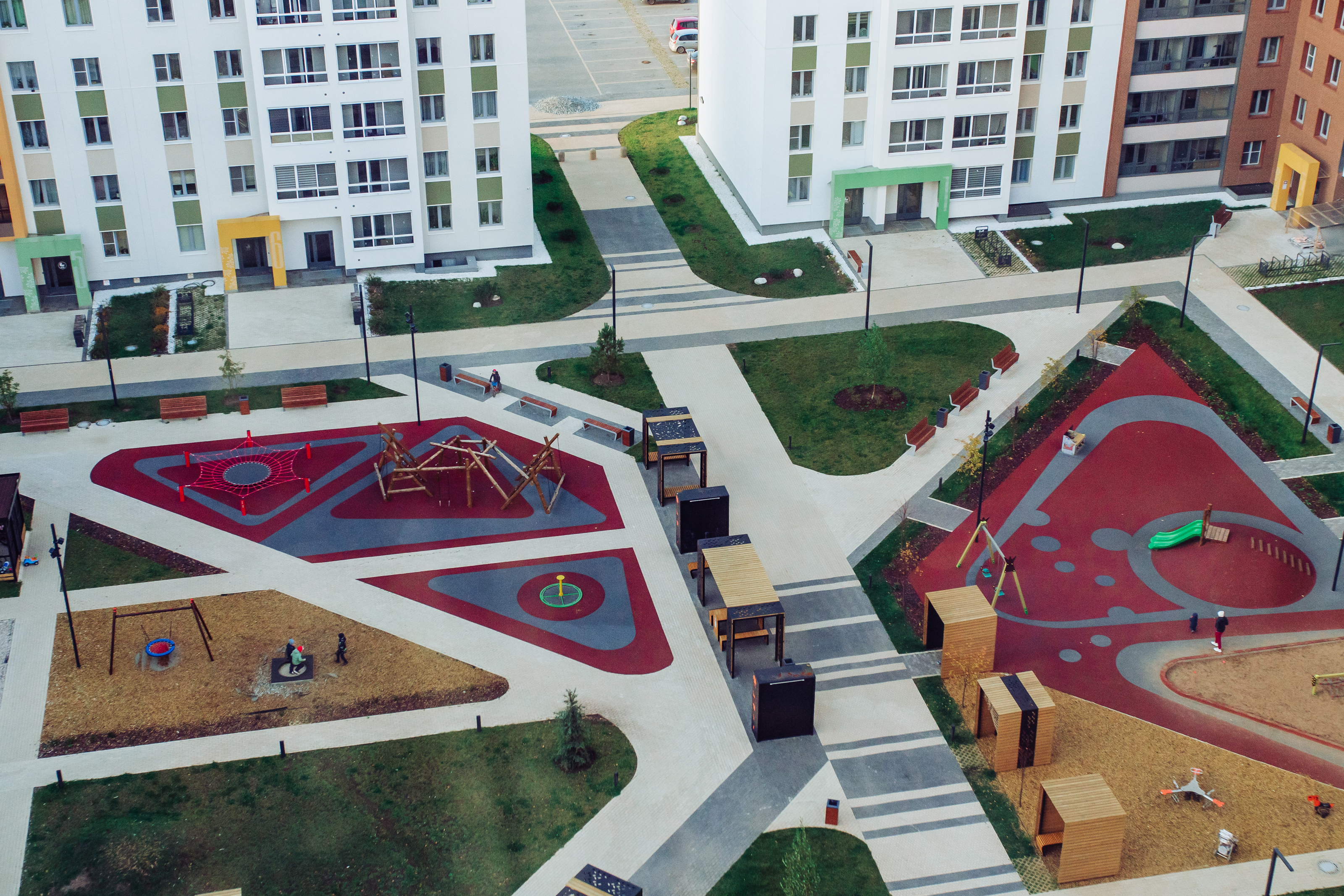 地铁城景观（注：METROGRAD并非常见词汇，这里根据METRO（地铁）和GRAD（在一些语言中可表示城市）推测其含义为地铁城 ） 丨俄罗斯基洛夫-2