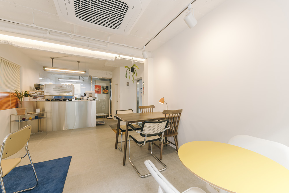 色彩点睛，15 坪釜山冰淇淋店精致设计-3