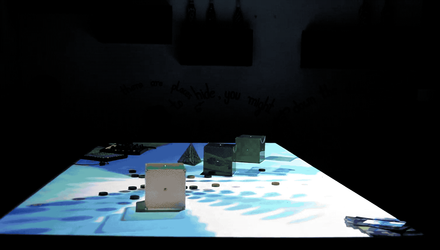 一个小物件·互动桌丨Ansh Kumar-15