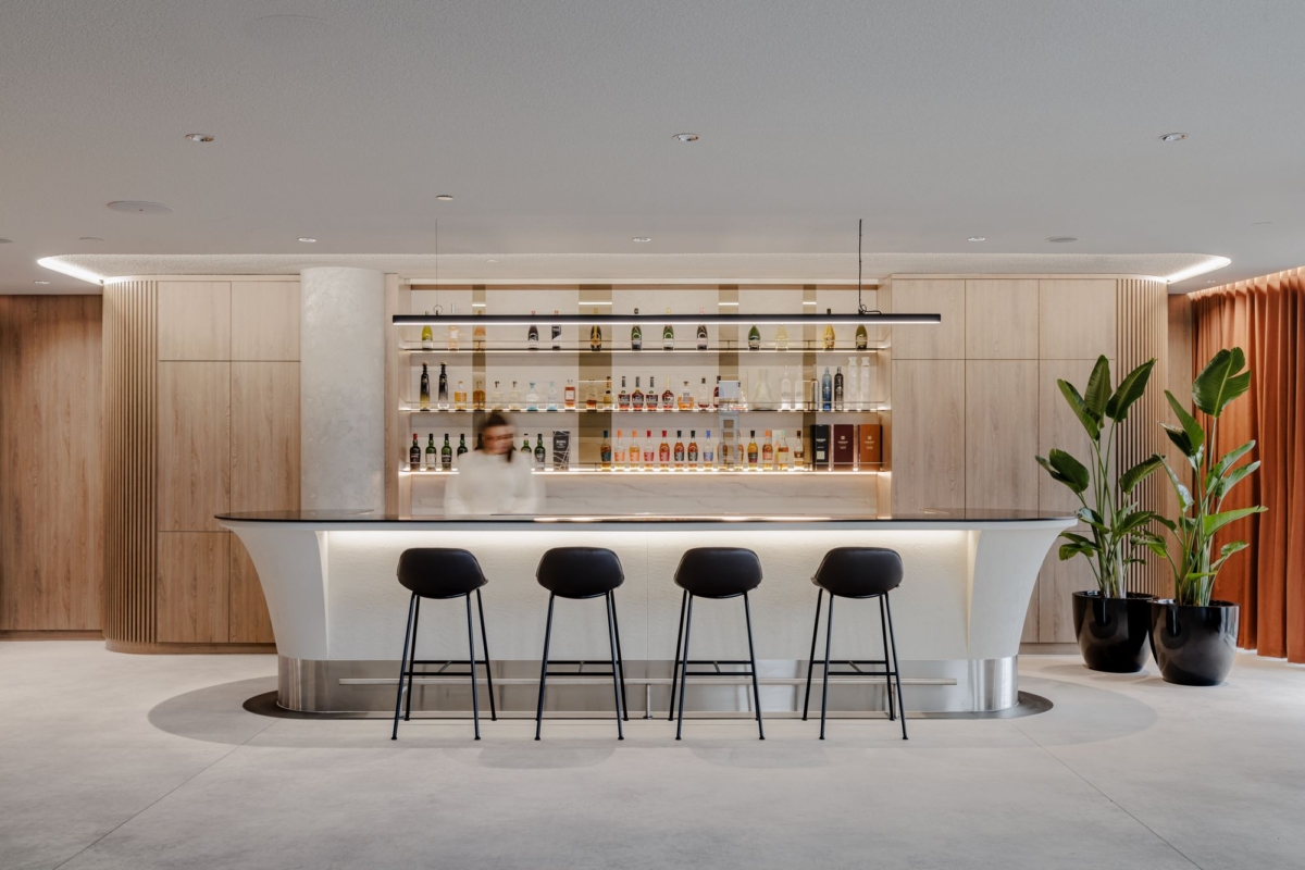 酩悦轩尼诗波兰办事处丨波兰华沙丨Colliers Define-14