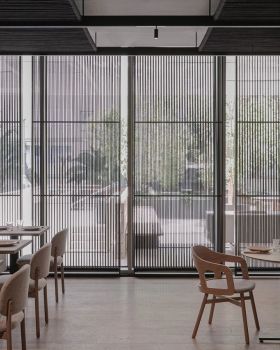 森林主题餐厅 Bosco de Lobos,Vibia 灯具展厅丨西班牙丨Francesc Rifé Studio