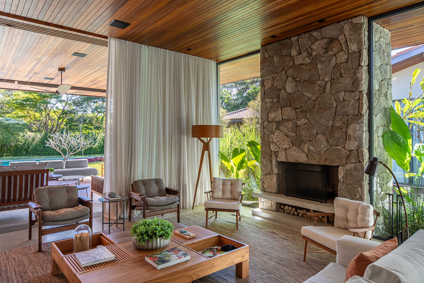 拉里萨5号公寓丨巴西圣保罗丨Gilda Meirelles-6