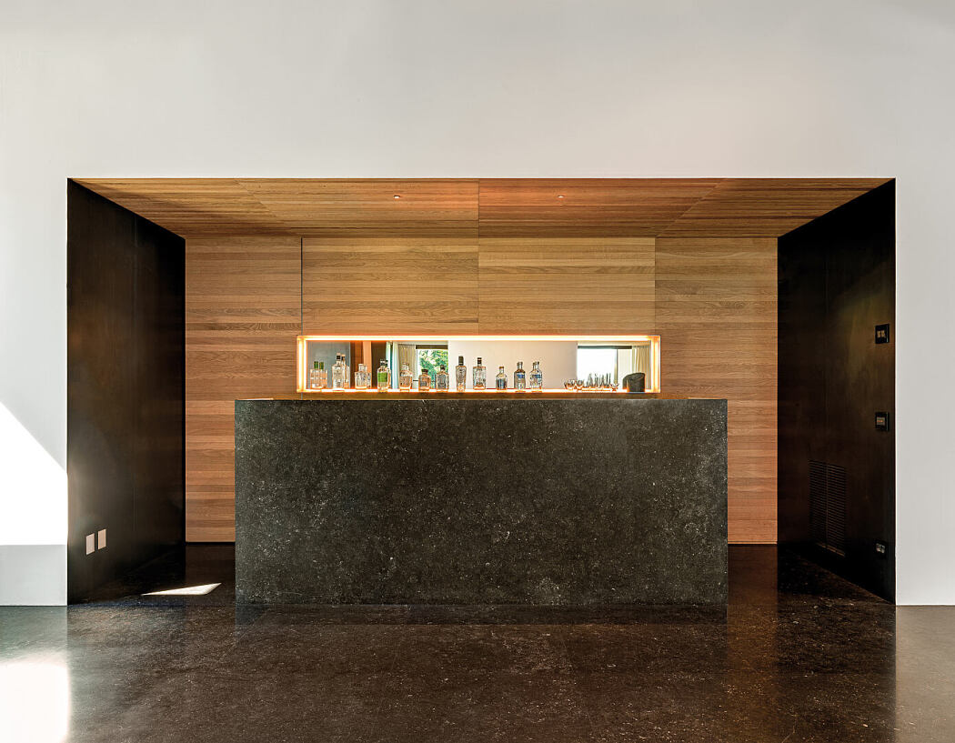 意大利 Biella 别墅 | 优雅简约的设计典范-12