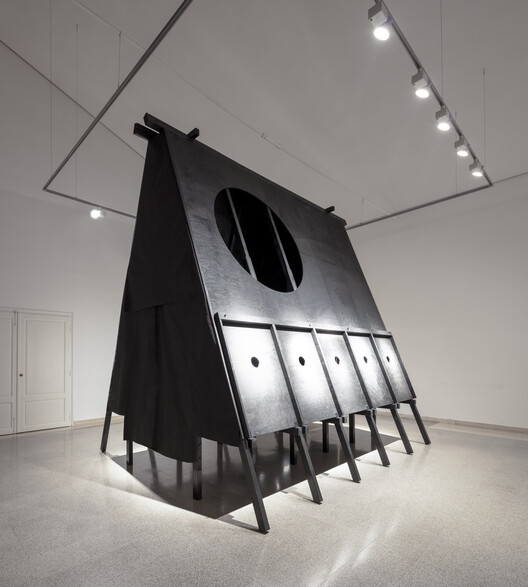 黑馆 · 意大利罗马多功能艺术展示空间丨Buero Wagner-23