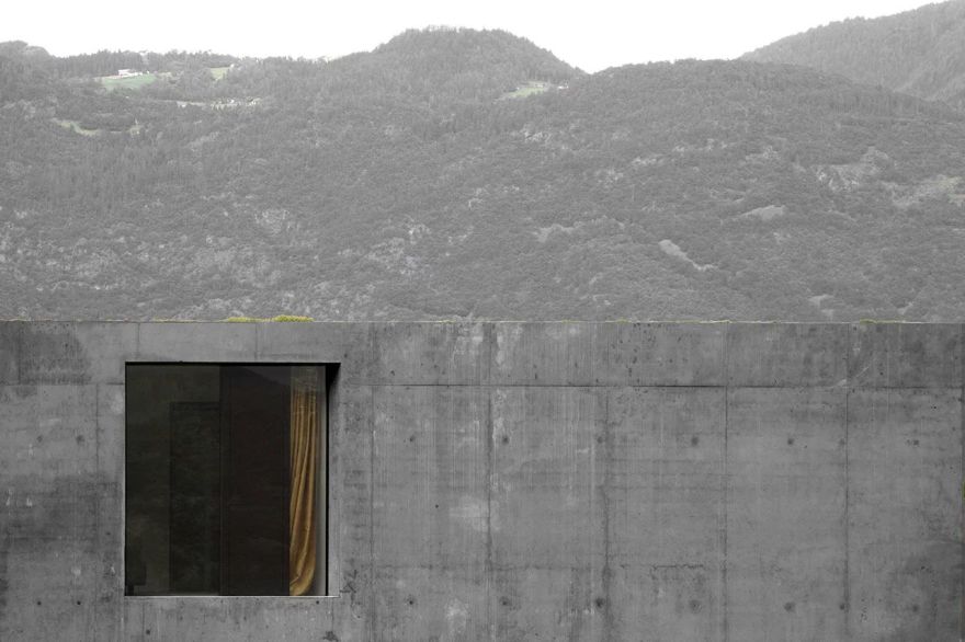 简约灰的极致魅力——bergmeisterwolf 建筑设计事务所案例解析-9