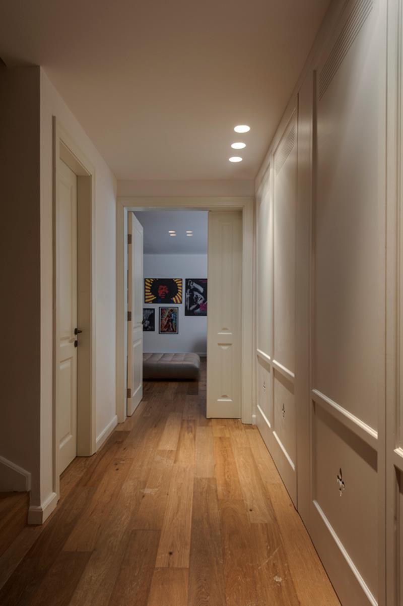 花园而非庭院:地中海风格住宅设计丨以色列丨建筑师约利·沃尔曼,室内设计师萨马达·莫尔·阿维丹-35